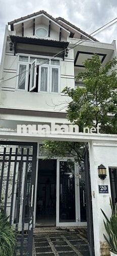 Cho thuê nhà Nguyên căn full nội thất sát công viên cây xanh