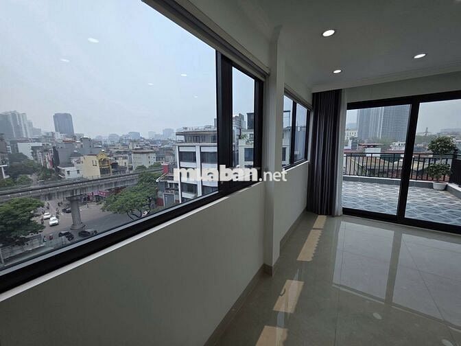 Nhà Mặt Phố Cầu Giấy 7 Tầng Thang Máy – Kinh Doanh 24/7