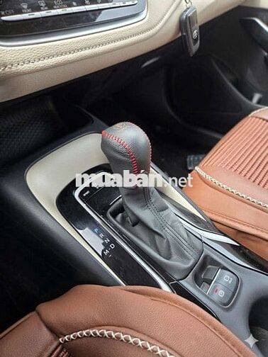 Toyota Corolla Altis 1.8V 2022 Đen Tự động