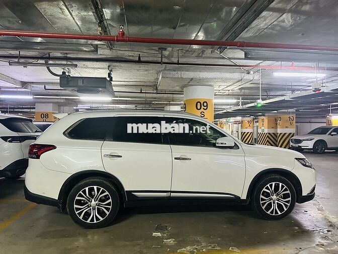 Mitsubishi Outlander 2.0 2019 Trắng