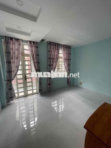 NHÀ 1T3L 4PN 3WC KHU HỒNG LONG DS8 HBP THỦ ĐỨC