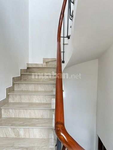 SIÊU PHẨM MẶT TIỀN THỤT ĐƯỜNG HỒNG LẠC, P.BẢY HIỀN