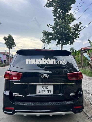 Kia Grand Sedona Đen 77673 km
