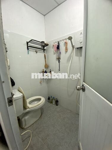 Cho thuê nhà nguyên căn 3 phòng ngủ đường Bình Quới giá 6tr