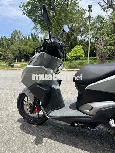 Honda Vario 160 ABS - Xám Xi Măng - 13.000 km