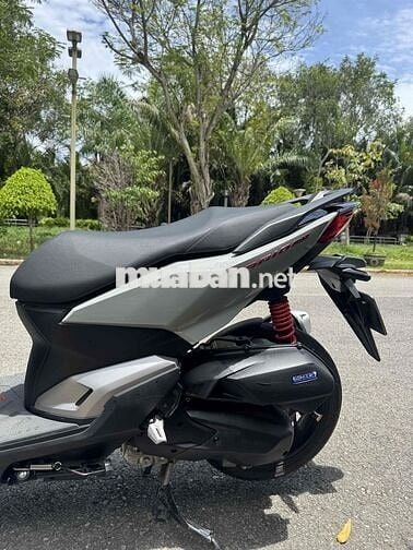 Honda Vario 160 ABS - Xám Xi Măng - 13.000 km