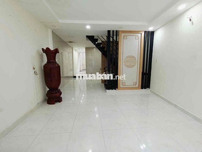 Nhà HXH 1/ Q.Trung P8: 4x18m, 5 phòng ngủ, 3wc