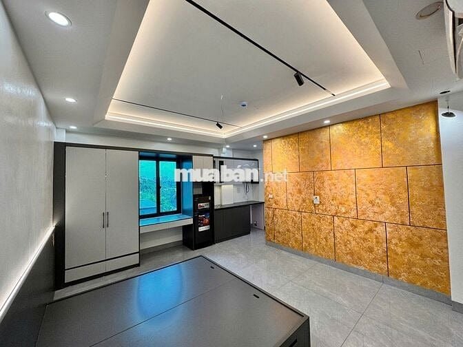 Chính chủ cho thuê phòng Full nội thất gần ĐH Đại Nam, có ban công