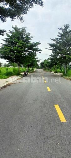Bán gấp đất nền 67,5m2 (dự án tại Hội Nghĩa 68), Tân Uyên Central Poin