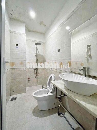 2PN MỚI TRỐNG LẠI PHÙ HỢP VỚI NHÓM BẠN HOẶC GIA ĐÌNH, HỖ TRỢ 500k