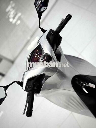 SH150i 2021 ABS Odo2k chuẩn Lướt ( chính chủ ký )