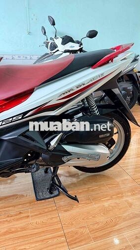 Honda Air Blade 125cc 2024 Đỏ trắng