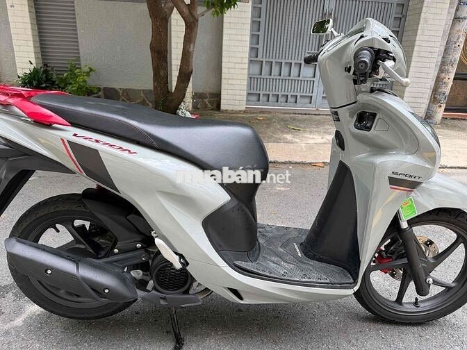 Honda Vision 2025 Xám 8500km Bstp Chính Chủ