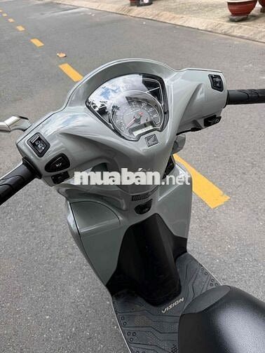 Honda Vision 2025 Xám 8500km Bstp Chính Chủ