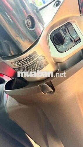 Honda Vision 2019 Đặc biệt Smartkey Xanh rêu