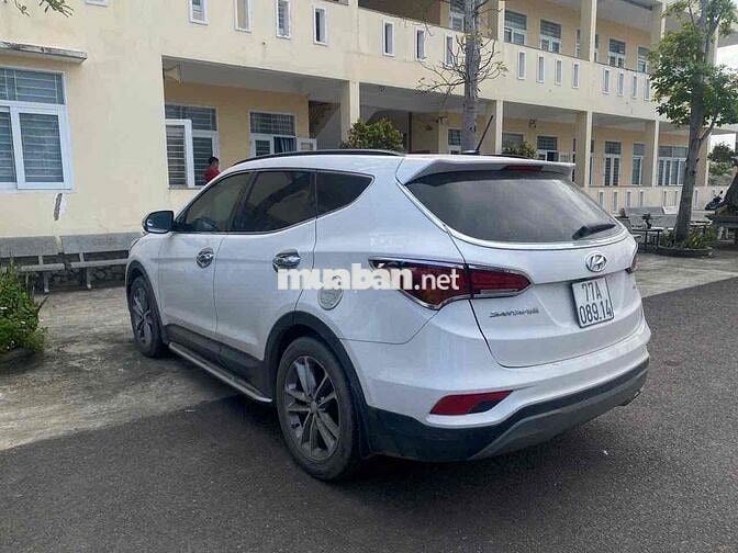 Hyundai SantaFe 2017 Trắng 45000km