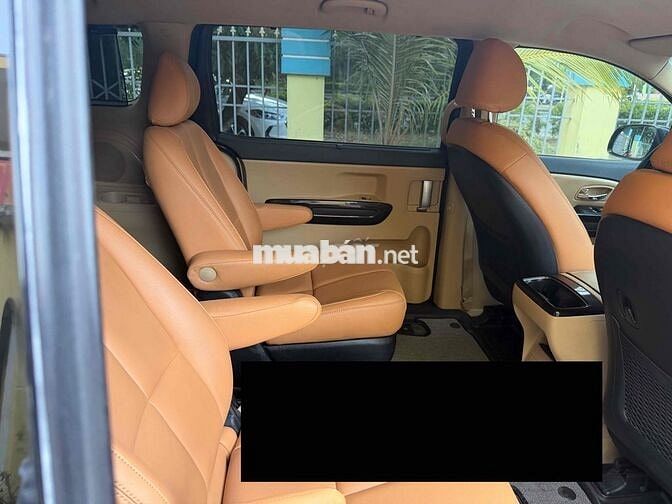 Kia Sedona 2019 Dầu Xanh đen