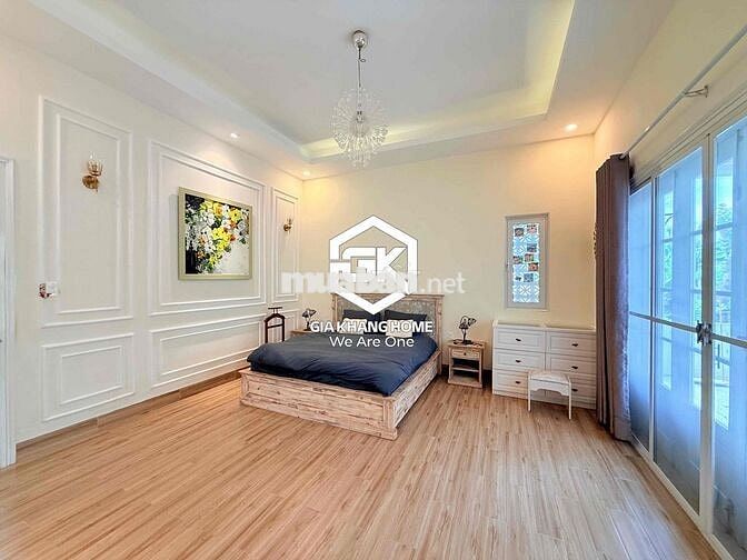 CHO THUÊ BIỆT THỰ SÂN VƯỜN PHÍA NAM NHA TRANG CÓ HỒ BƠI 3 PHÒNG NGỦ