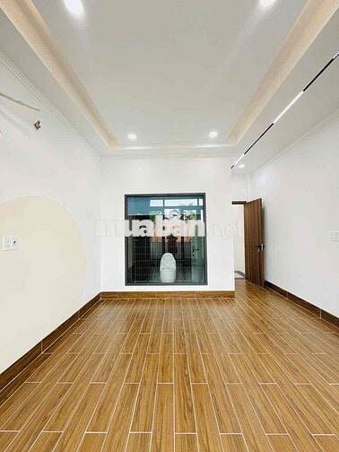 Bán Nhà Phố - Hoàn Công- 3PN - Sân Ô Tô - Gần Chợ Phúc Lâm- Giá: 4550