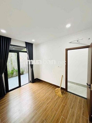 Bán Nhà Phố - Hoàn Công- 3PN - Sân Ô Tô - Gần Chợ Phúc Lâm- Giá: 4550