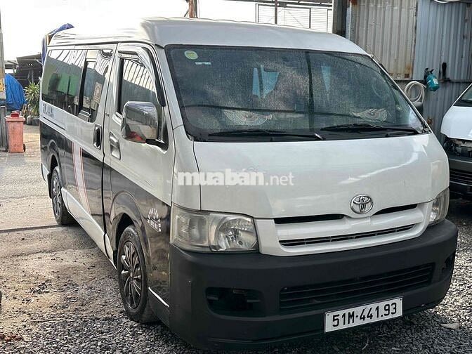 Toyota Hiace 16 chỗ Trắng, Đen