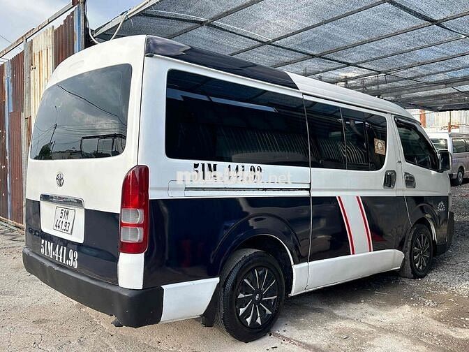 Toyota Hiace 16 chỗ Trắng, Đen