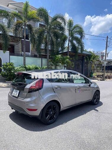 Ford Fiesta 1.6S AT 2011
