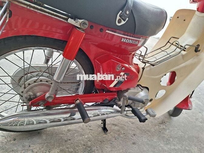 Honda Cub 70 Đỏ, Kem Còn zin Ủy quyền