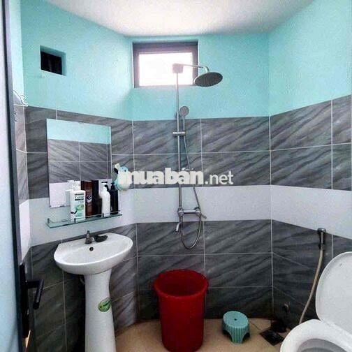 NHÀ GẦN NGÃ TƯ GA. TRỆT LẦU 2PN 2WC. KHU DÂN CƯ AN NINH, YÊN TĨNH