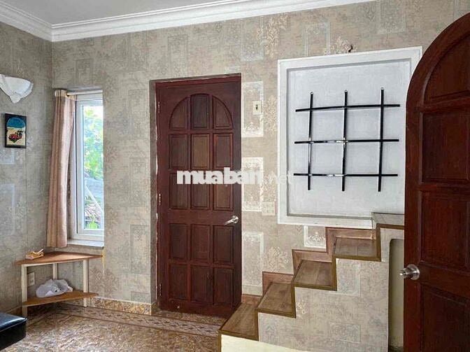 Phòng tiện nghi đầy đủ nội thất