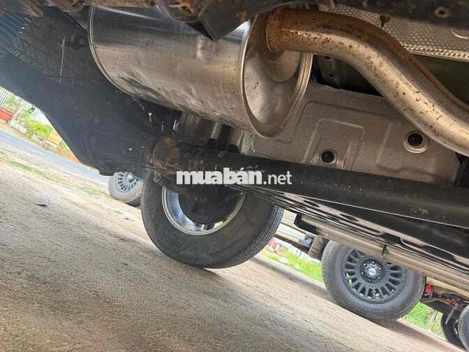 Toyota Hilux E 2014 Số Sàn 1 Cầu Bạc