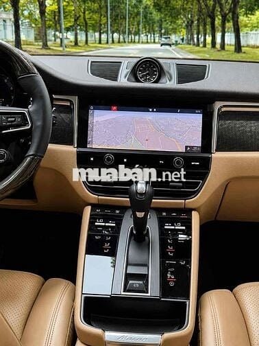 Porsche Macan 2022 Trắng PDK 21 ngàn km