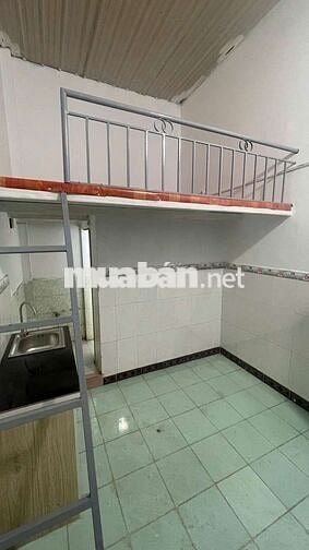 Phòng trọ gác 13m² Dĩ An - Hỗ trợ máy lạnh - Giá từ 1.4tr