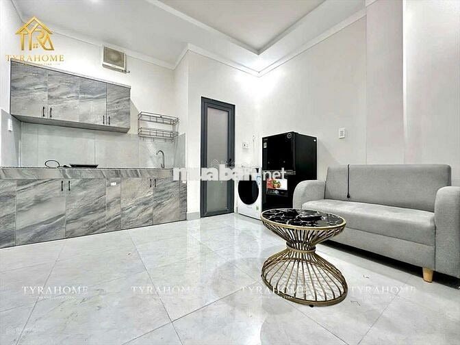 Nhà tớ - vừa trống lại căn 1PN riêng có thang máy ngay Trần Hữu Trang