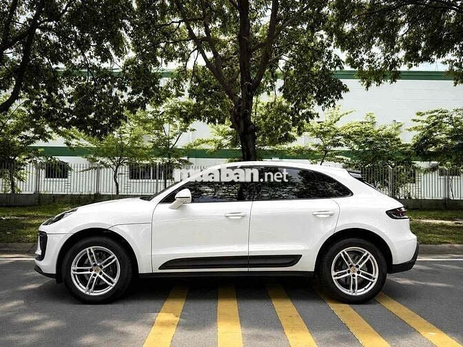 Porsche Macan 2022 Trắng PDK 21 ngàn km