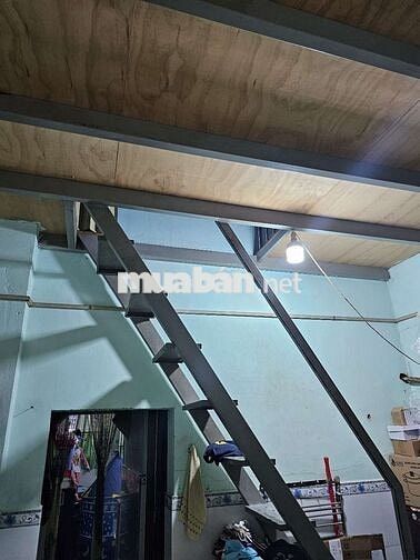 Bán nhà cấp 4 có gác lửng, Sổ hồng riêng chính chủ tại chợ Cây Chàm