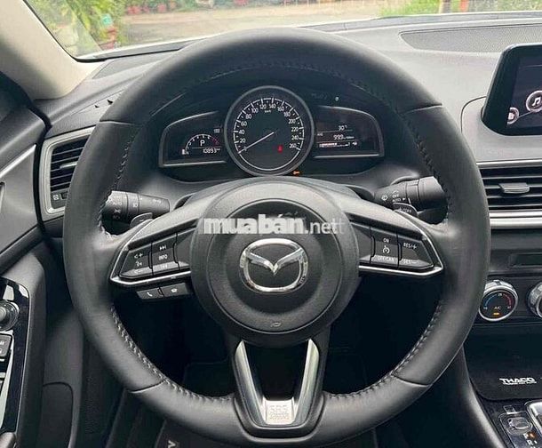 Mazda Mazda 3 Trắng 5 chỗ Tự động