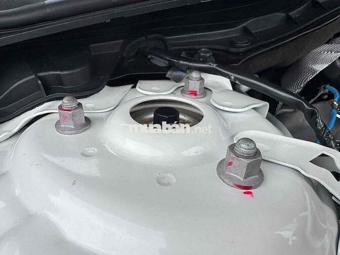 Mazda Mazda 3 Trắng 5 chỗ Tự động