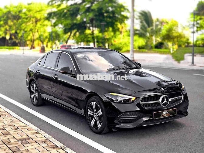 C200 Avantgarde Plus 2022 màu đen cá nhân xe đẹp