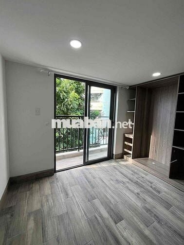 Căn Duplex Ban công Rộng 40m2 ngay HVHK - Lotte Cộng Hoà - Pico Plaza