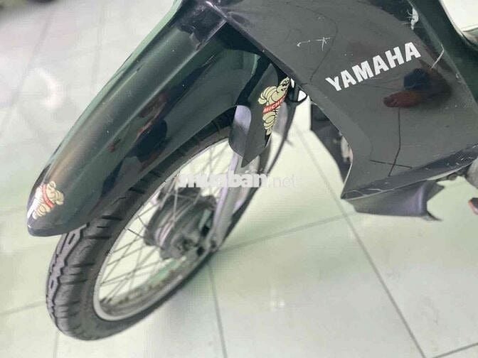 Yamaha Taurus Đen