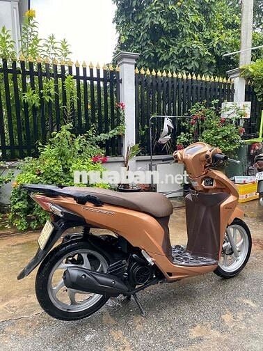 Honda Vision 2016 Vàng đồng