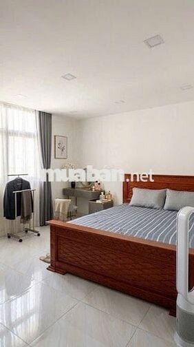 Bán Chung cư Nguyễn Tri Phương, QUẬN 5, DT 8x8 (63 m2), giá 4.5 tỷ