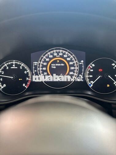 Mazda 3 Luxury 2025 4500 km Đỏ
