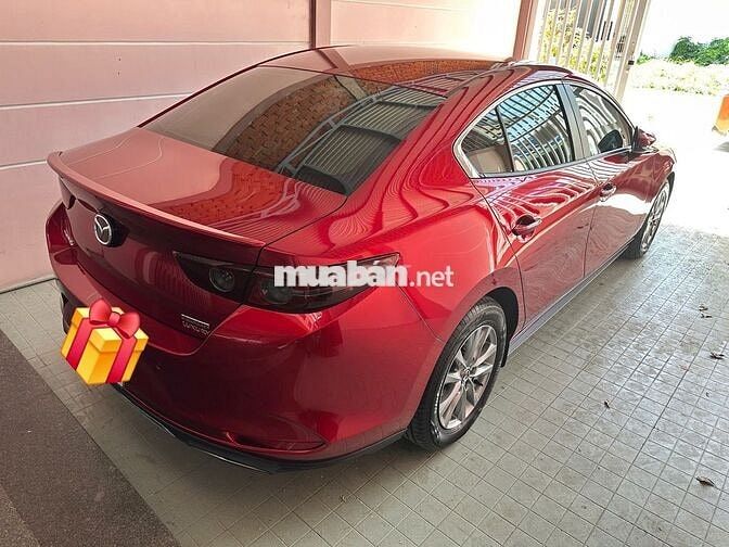 Mazda 3 Luxury 2025 4500 km Đỏ