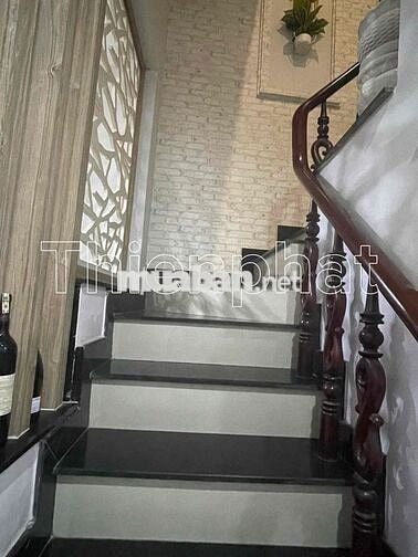 Nguyên căn 3PN full nội thất hẻm ba gác lâm văn bền
