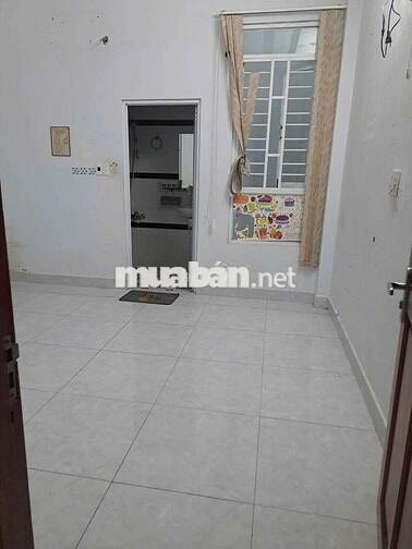 Cho thuê nguyên căn trống rộng, 5pn 5wc, hẻm 1/ Đường số 8 p11 gò vấp