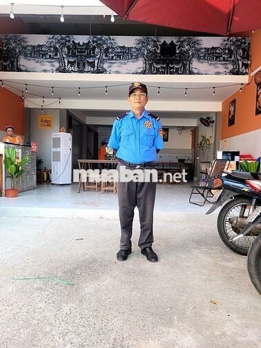 TUYỂN 2 NAM BẢO VỆ GIỮ XE QUÁN ĂN CA 8H-22H