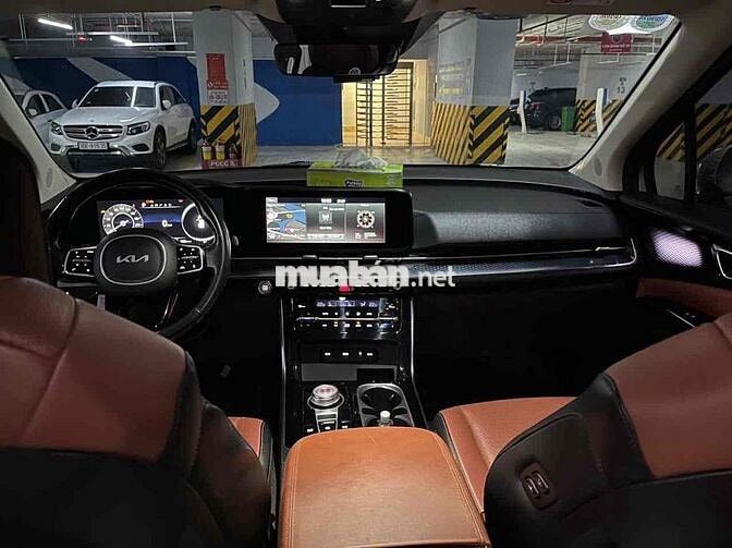 Kia Carnival Signature 7 chỗ 84.382 km