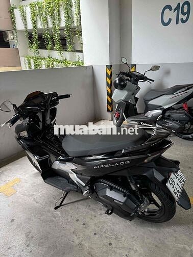 air blade 160ABS đen bạc 6/2024 đi ít chính chủ